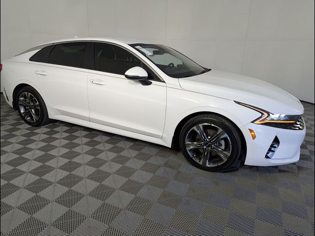 2022 Kia K5 LXS