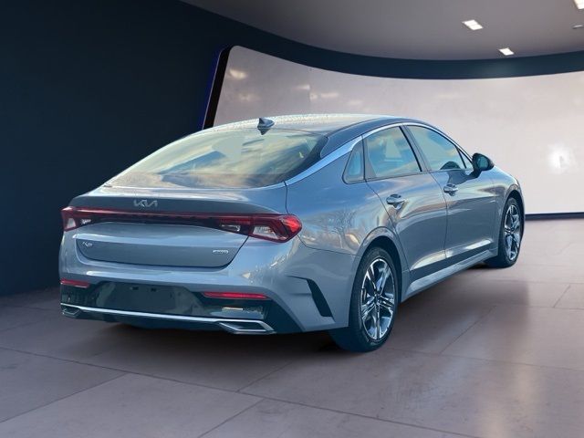 2022 Kia K5 LXS