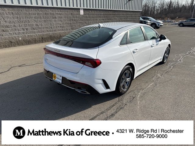 2022 Kia K5 LXS