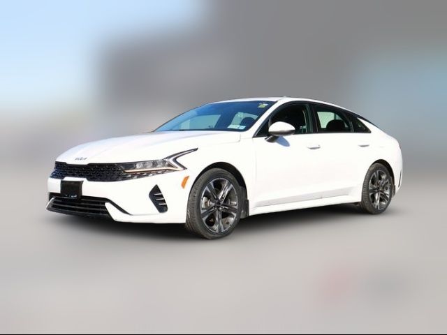 2022 Kia K5 LXS