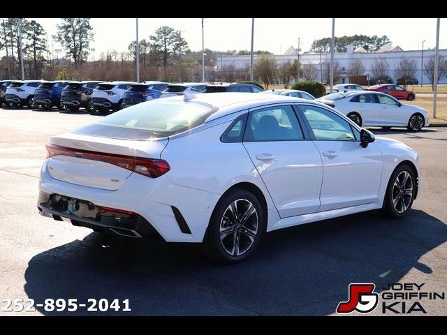 2022 Kia K5 LXS