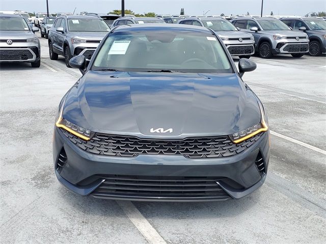 2022 Kia K5 LXS