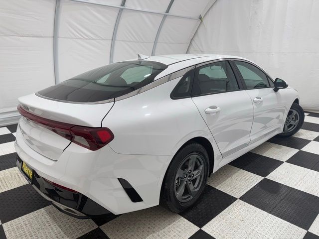 2022 Kia K5 LXS