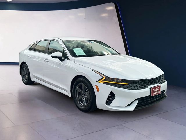 2022 Kia K5 LXS