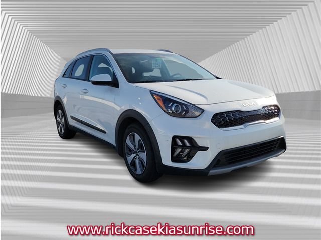 2022 Kia Niro LX