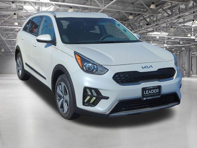 2022 Kia Niro LX