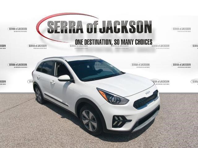 2022 Kia Niro LX