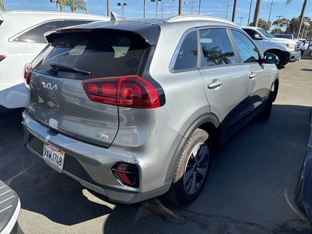 2022 Kia Niro LX