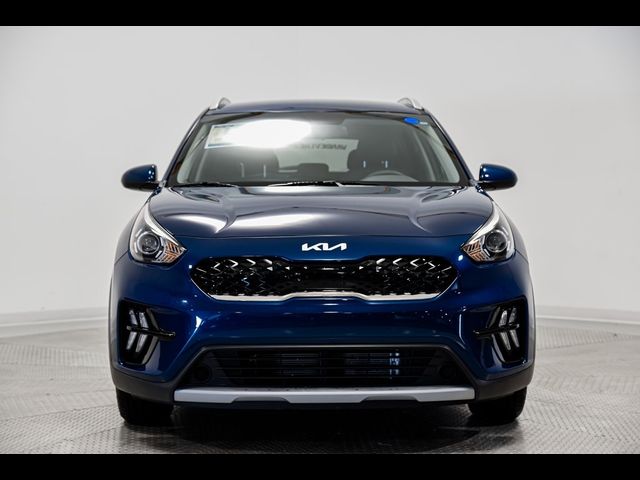 2022 Kia Niro LX