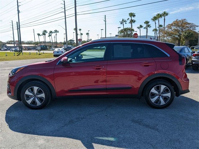 2022 Kia Niro LX