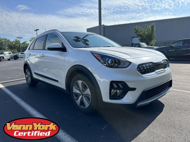 2022 Kia Niro LX