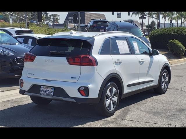 2022 Kia Niro LX