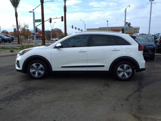 2022 Kia Niro LX