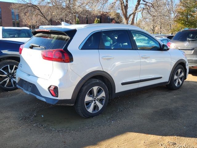 2022 Kia Niro LX