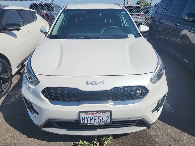 2022 Kia Niro LX