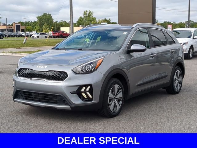 2022 Kia Niro LX