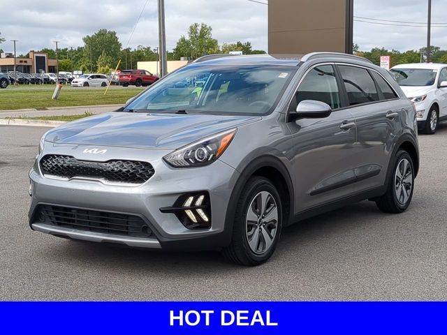 2022 Kia Niro LX