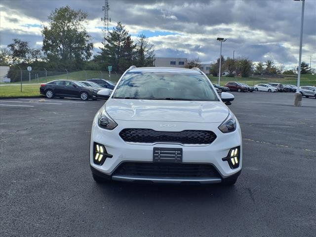 2022 Kia Niro LX