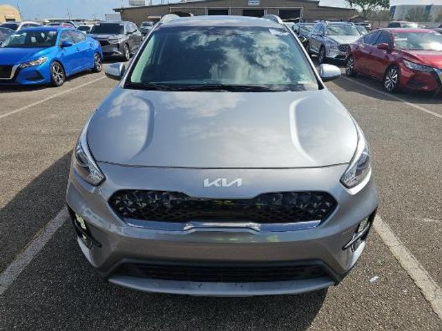 2022 Kia Niro LX