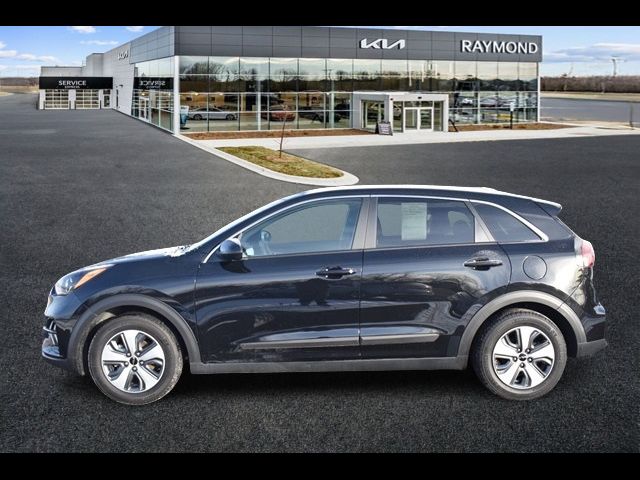 2022 Kia Niro LX