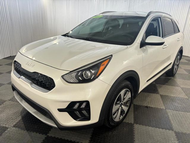 2022 Kia Niro LX