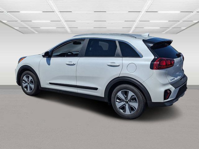 2022 Kia Niro LX