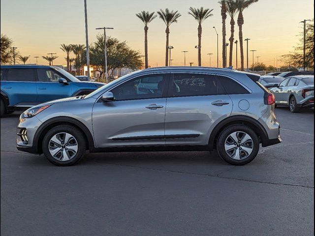 2022 Kia Niro LX