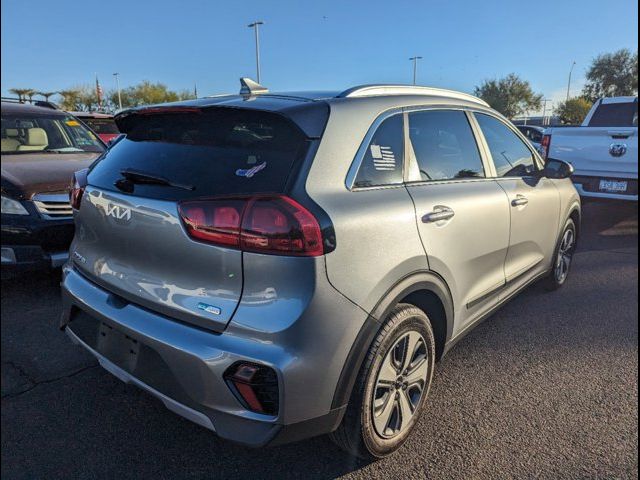 2022 Kia Niro LX