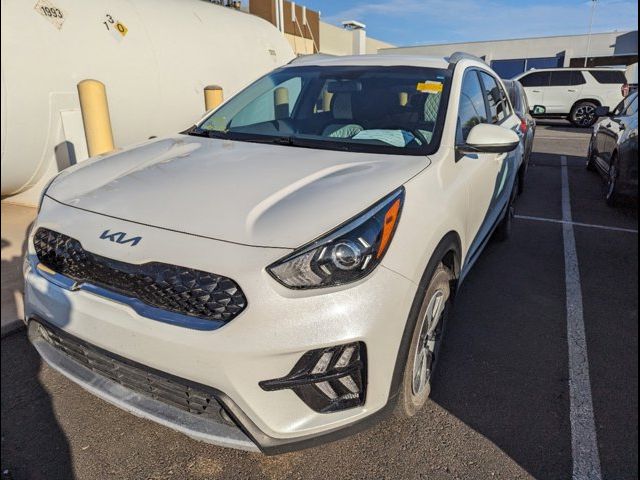 2022 Kia Niro LX