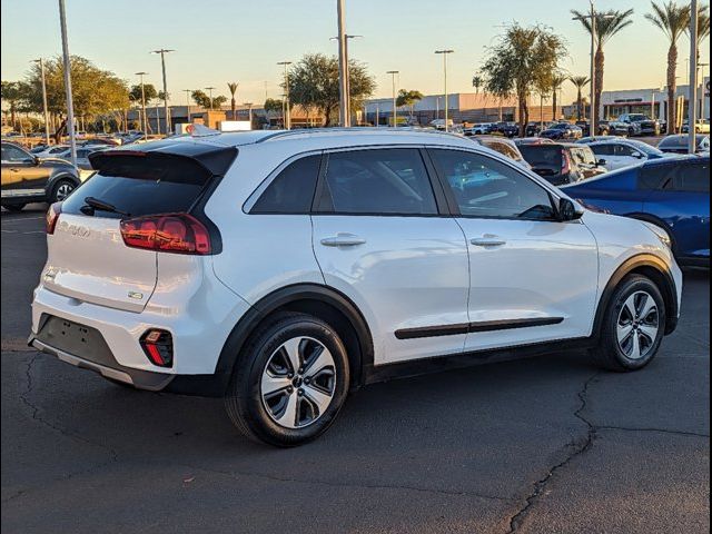 2022 Kia Niro LX