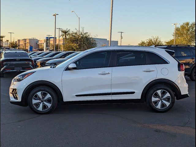 2022 Kia Niro LX