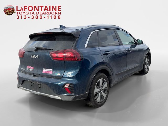 2022 Kia Niro LX