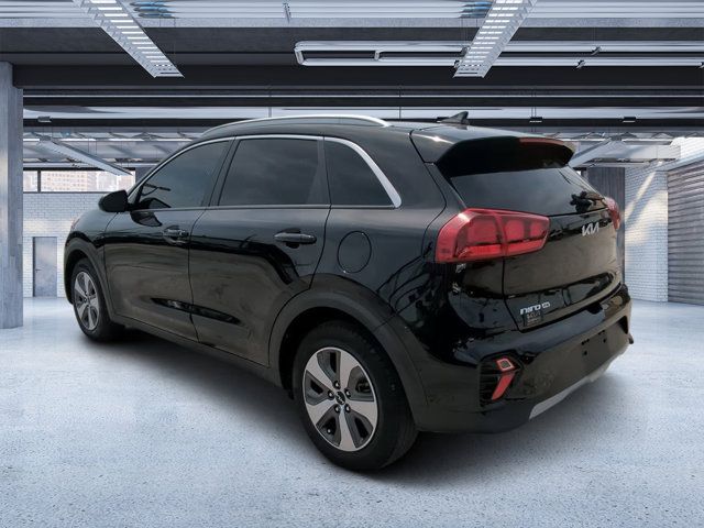 2022 Kia Niro LX