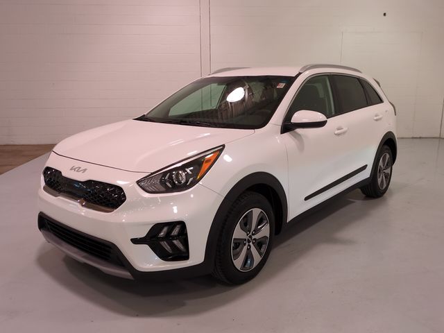 2022 Kia Niro LX