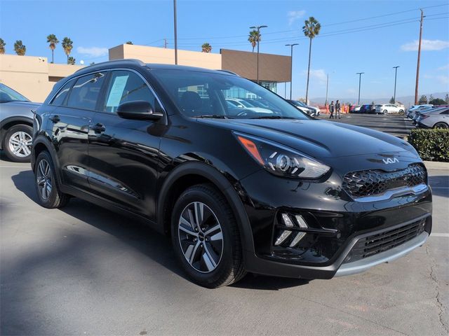 2022 Kia Niro LXS