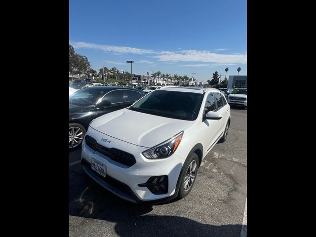 2022 Kia Niro LXS SE