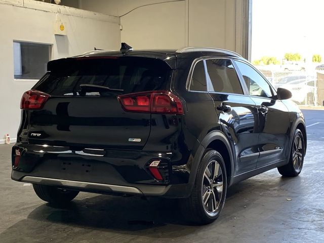 2022 Kia Niro LXS