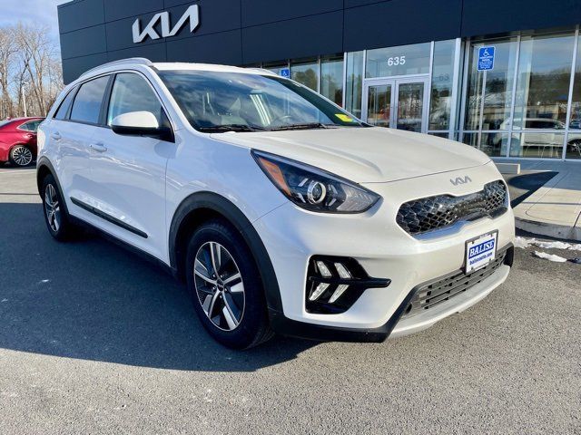 2022 Kia Niro LXS