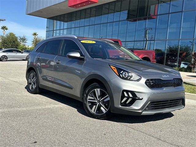 2022 Kia Niro LXS SE