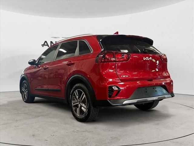 2022 Kia Niro LXS