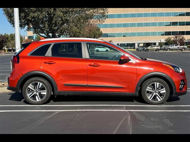 2022 Kia Niro LXS