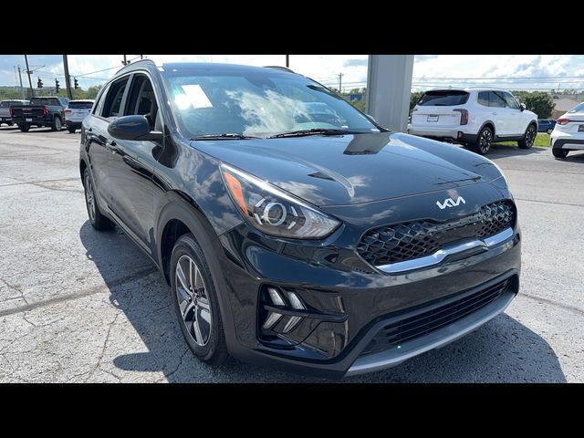 2022 Kia Niro LXS