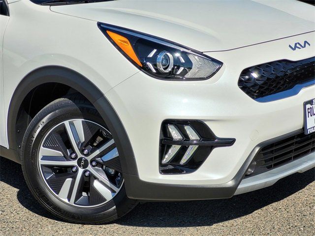 2022 Kia Niro LXS