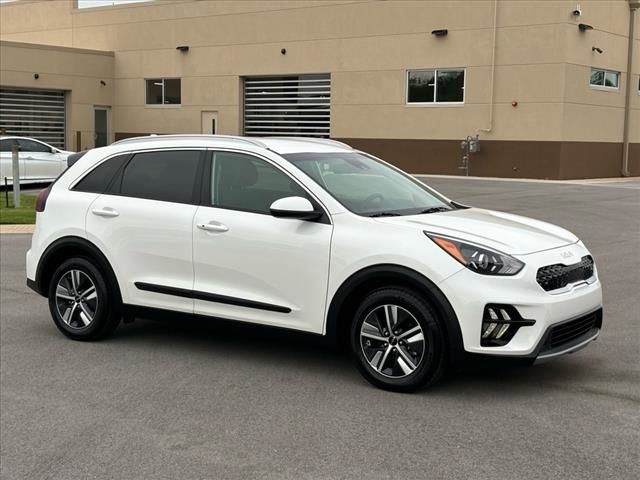 2022 Kia Niro LXS