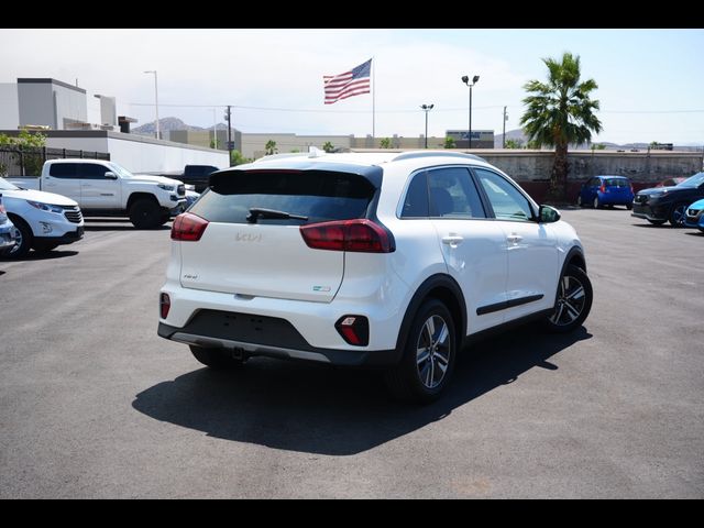 2022 Kia Niro LXS