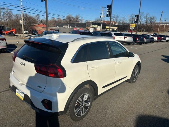 2022 Kia Niro LXS