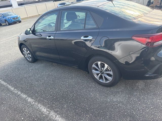 2022 Kia Rio S
