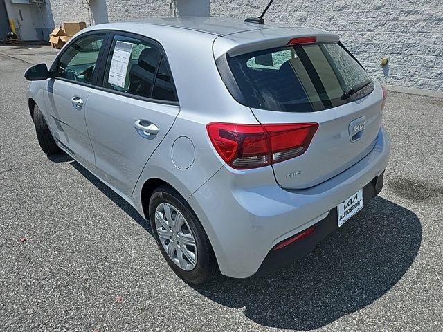 2022 Kia Rio5 S