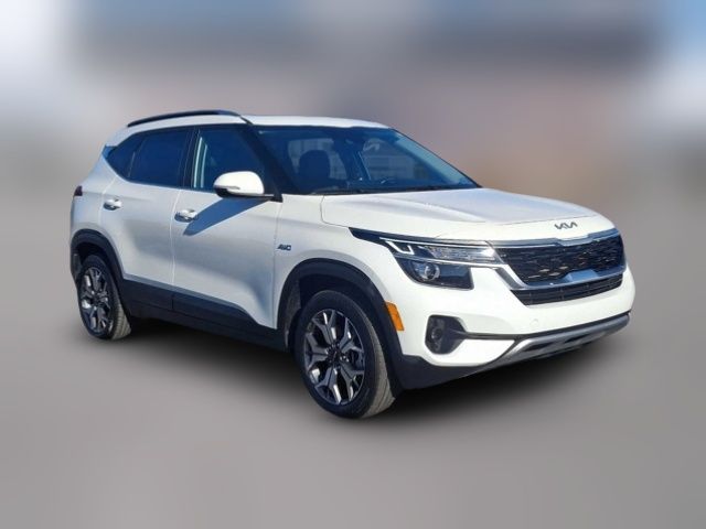 2022 Kia Seltos EX