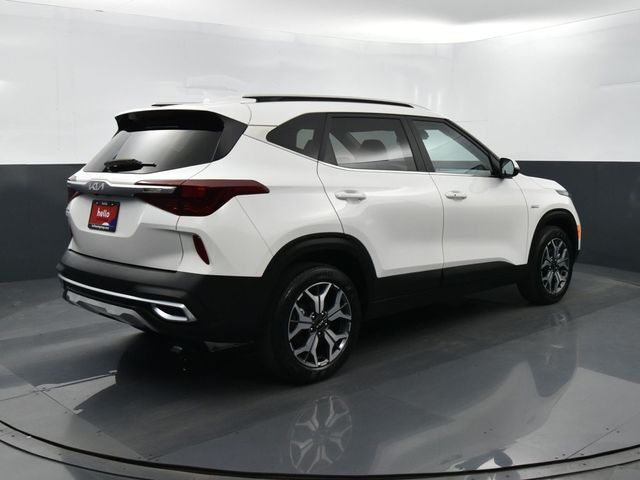 2022 Kia Seltos EX